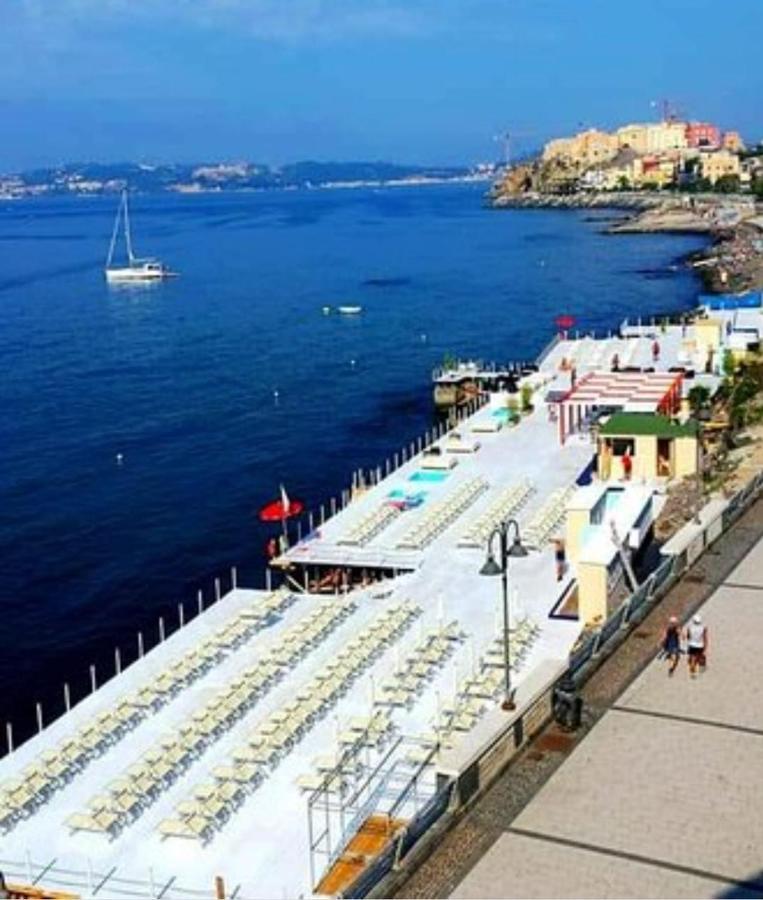 Casa Caprice Hotel Pozzuoli Bagian luar foto