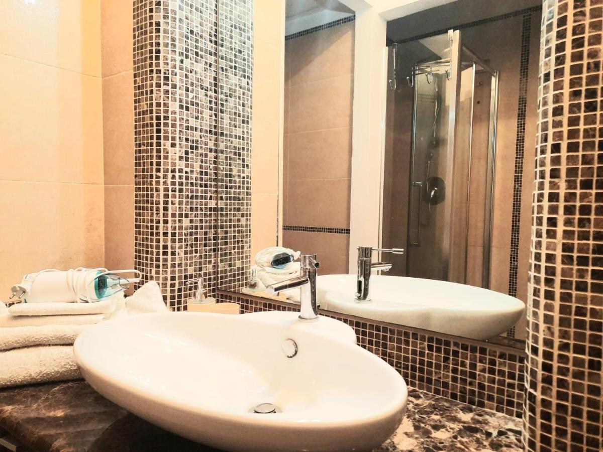 Casa Caprice Hotel Pozzuoli Bagian luar foto